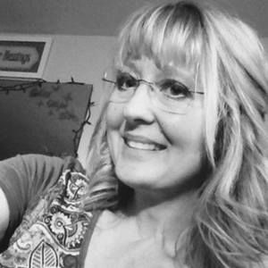 Meet your Posher, Pam